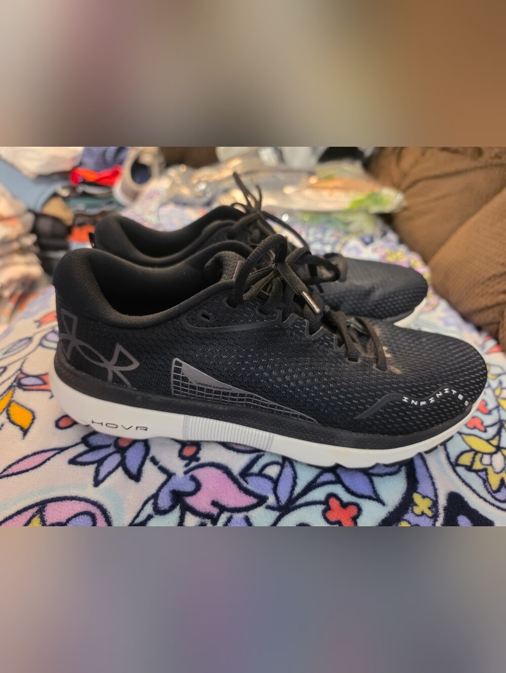 NWOT Under Armour Men’s Black Athletic HOVR Running Sneakers